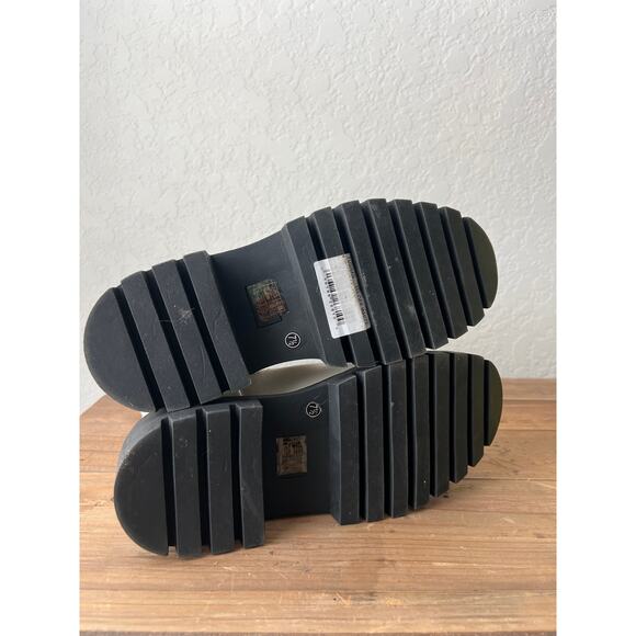 ShuShop Women's Off White Lug Sole Bootie Size 7.5 NEW - Picture 7 of 11